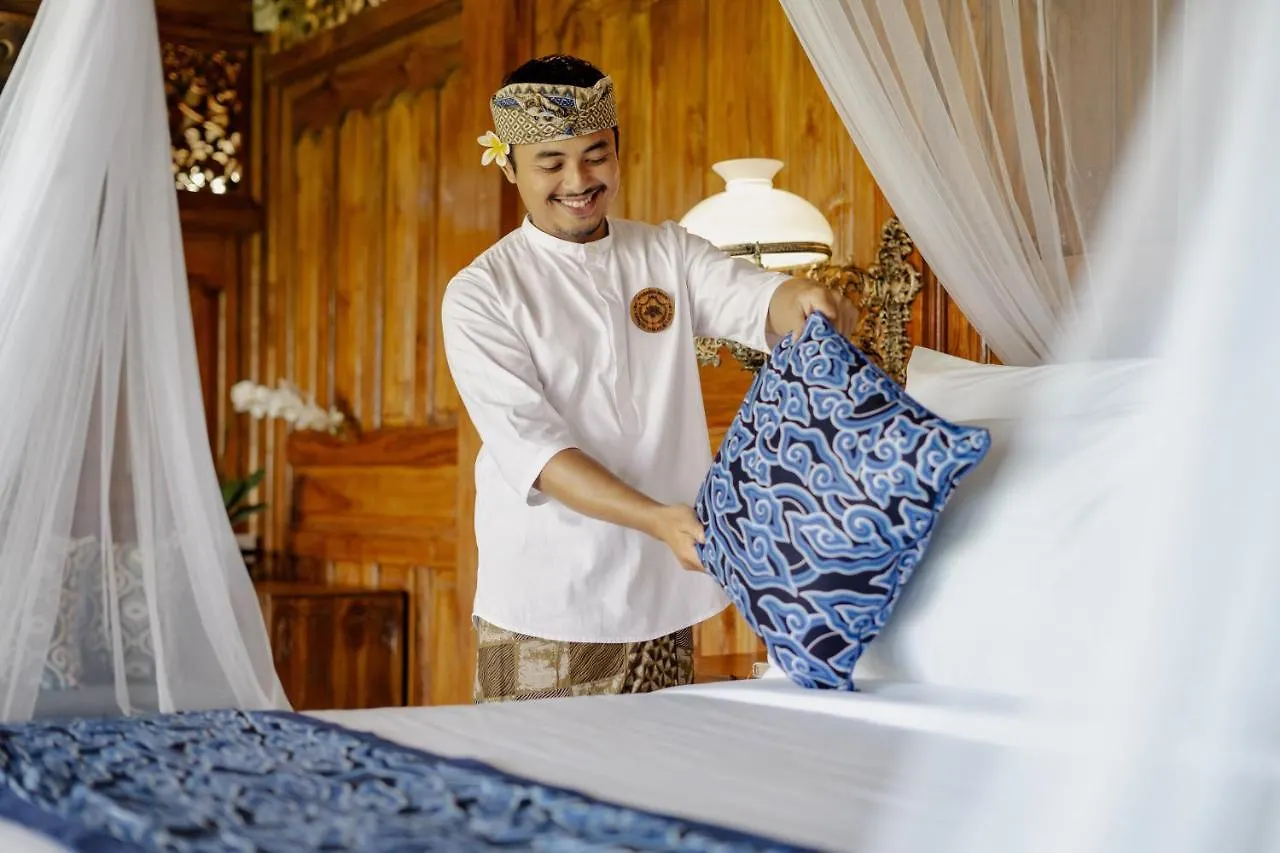 Airsania Ubud Antique Villas Indonesië