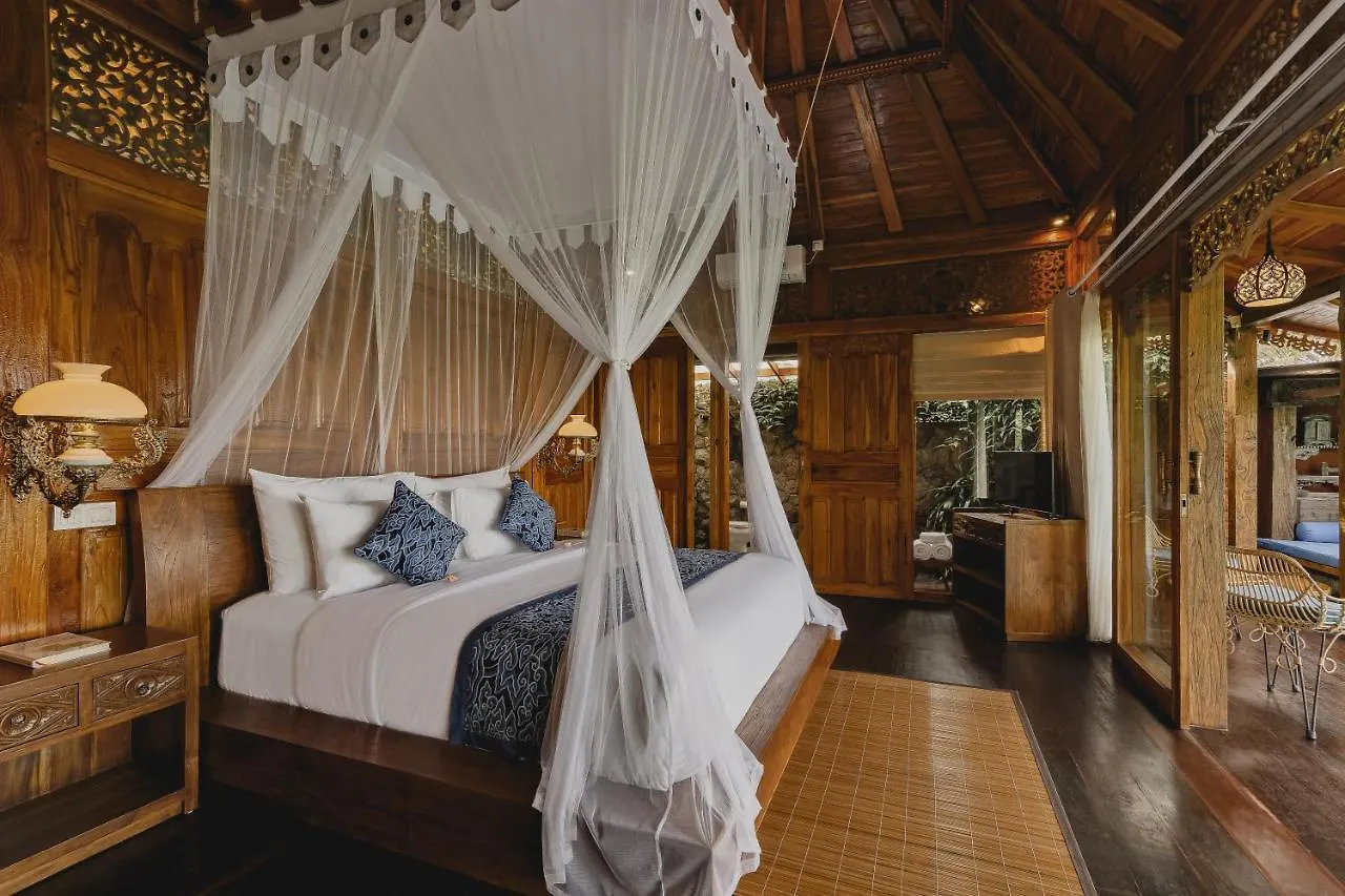 Airsania Ubud Antique Villas